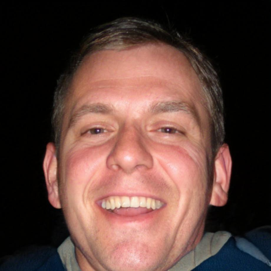 Marc Dubois, Expert en Finance